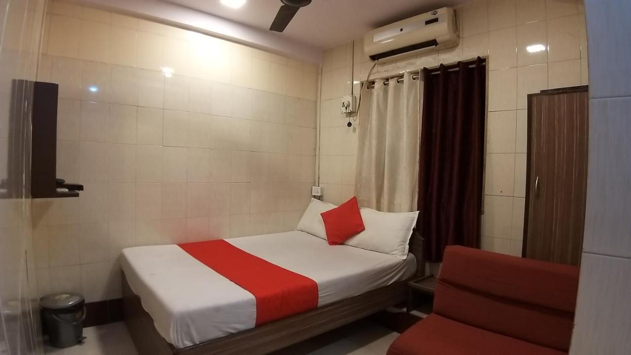 Hotel Shri Ram Нью-Дели Экстерьер фото